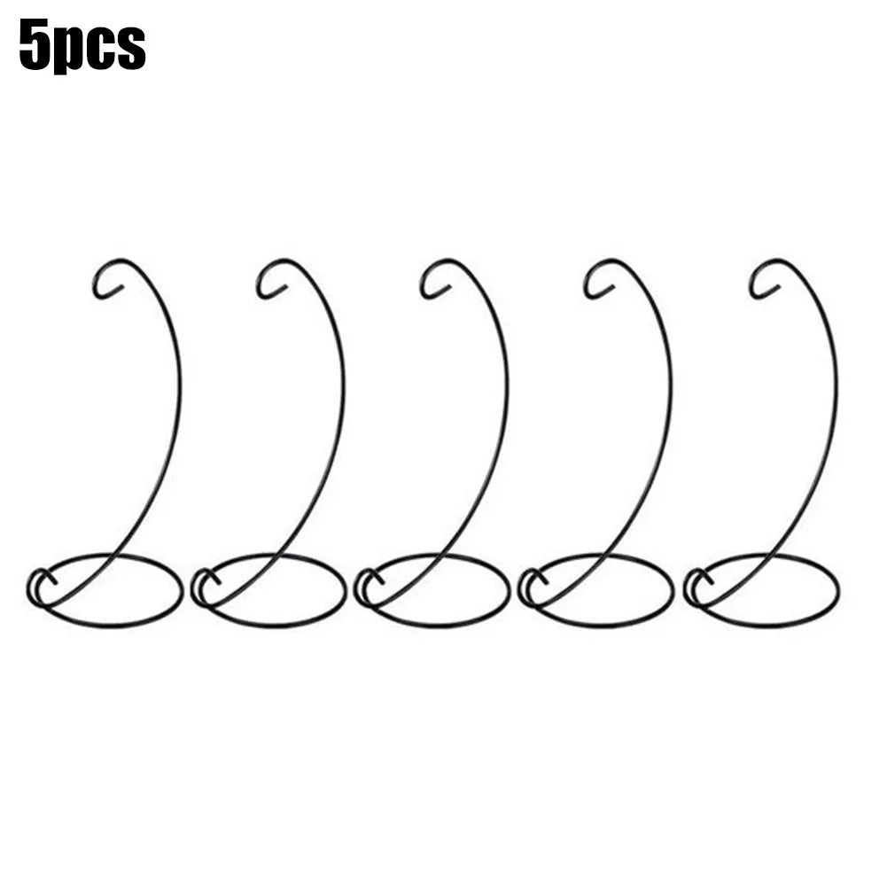 Holder Stand for light weight hangings.