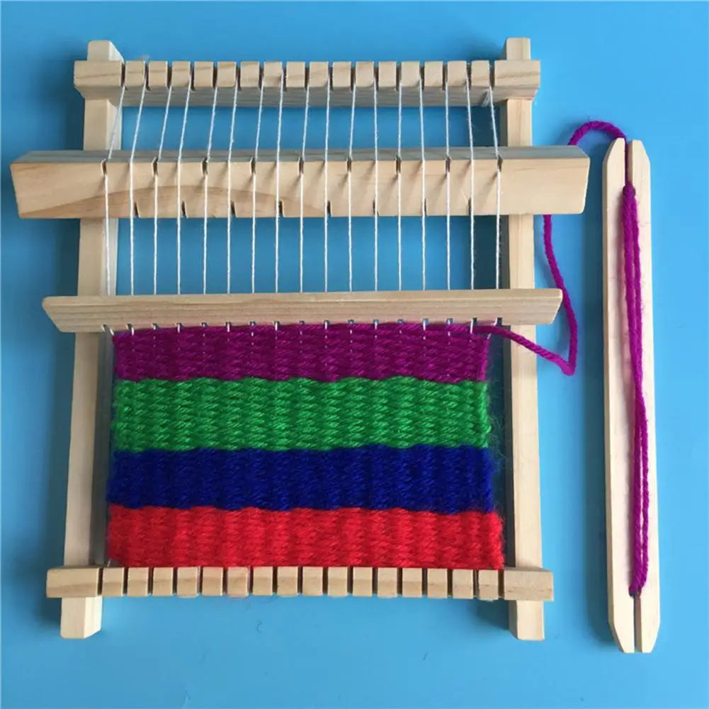 Wooden Weaving Loom 21.5x16.5x3cm  Adjustable